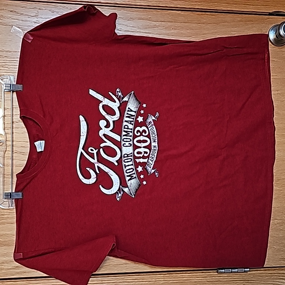 Mens tee-shirt